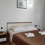 Apartamento Adriatica 2 *